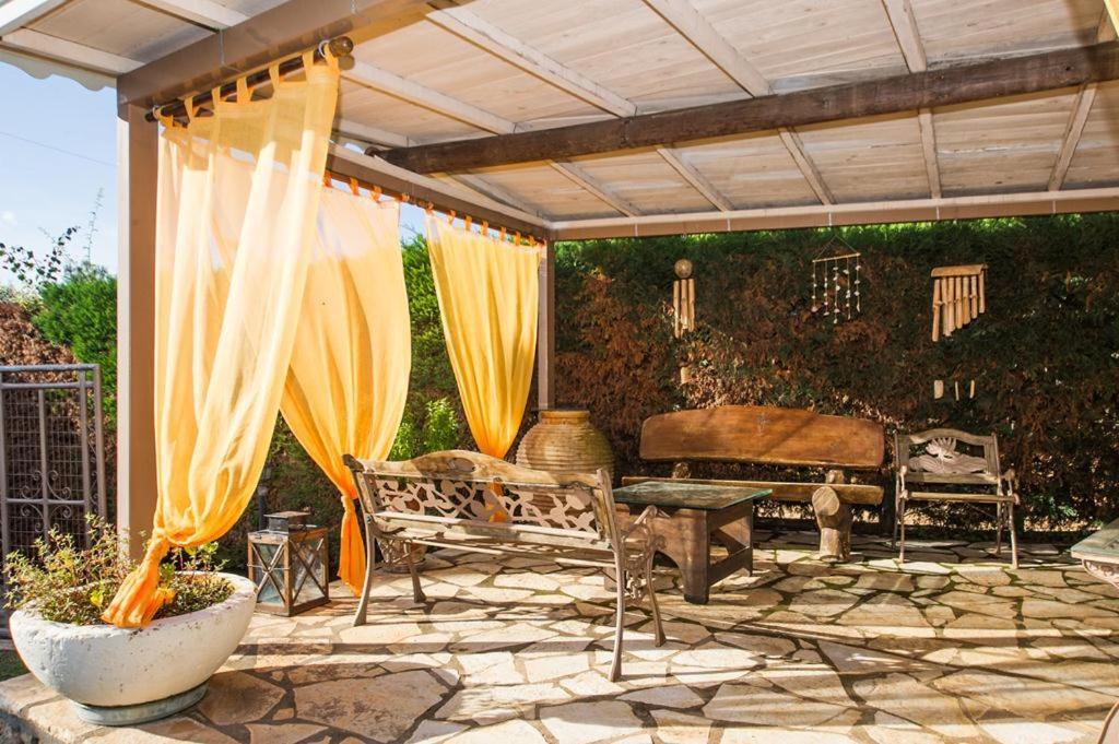 Cozy Flats In An Olive Grove By The Sandy Beach Kánalos Dış mekan fotoğraf
