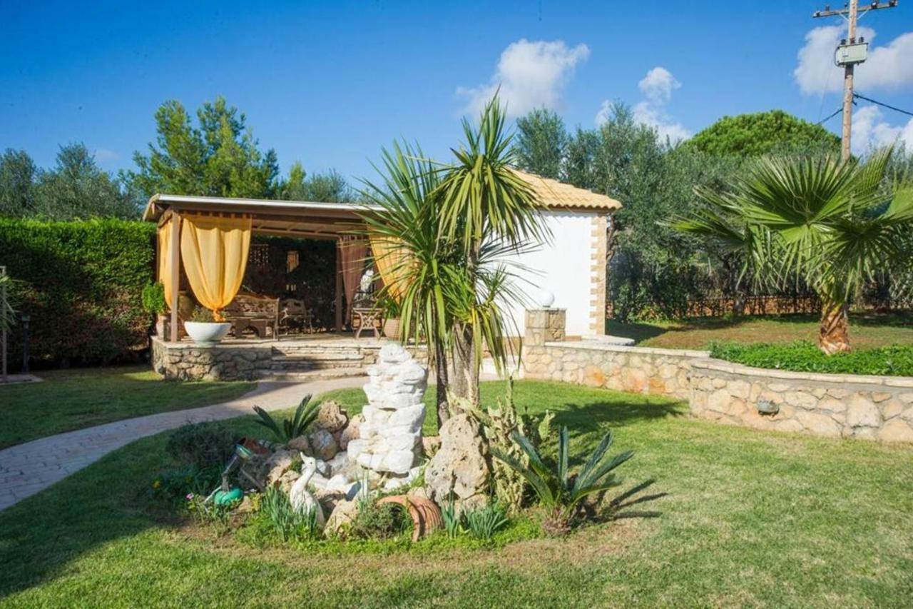 Cozy Flats In An Olive Grove By The Sandy Beach Kánalos Dış mekan fotoğraf